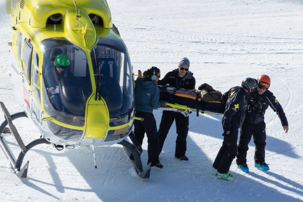 Hélicoptère Avoriaz secours en montagne