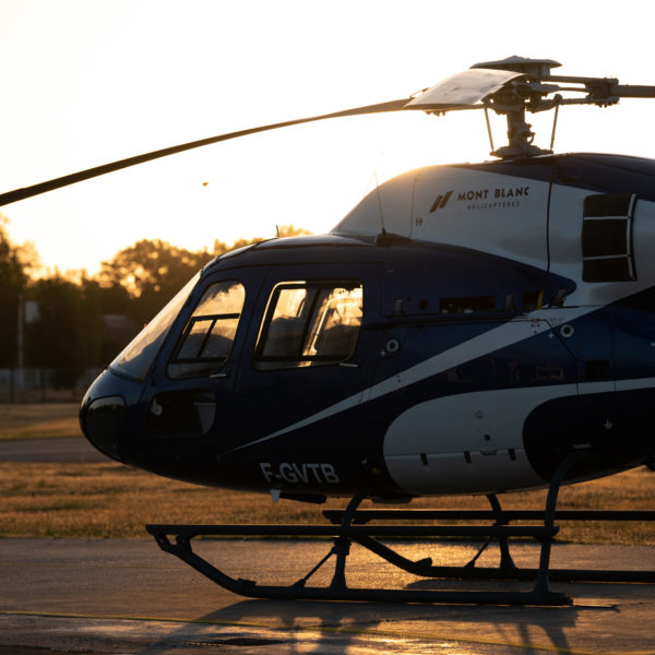 helicoptere-le-castellet-mont-blanc-helicopteres