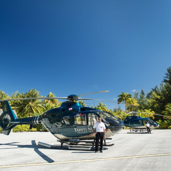 helicoptere moorea pilote
